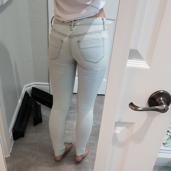 Mossimo Supply Co Womens White Wash Jeans Size 00 - Picture 6 of 6